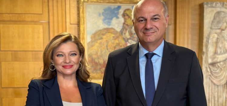 Συνάντηση Αυγερινοπούλου – Τσιάρα για την αντιμετώπιση του καταρροϊκού