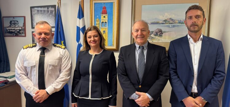 Συνάντηση  Αυγερινοπούλου-Χαντζή με Υφυπ. Γκίκα και Αρχηγό Λιμενικού Σώματος
