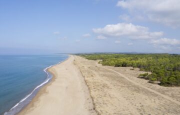 Εξαίρεση της παραλίας Μπούκας Πηνειού από τις «Απάτητες Παραλίες» με την υπογραφή της νέας ΚΥΑ